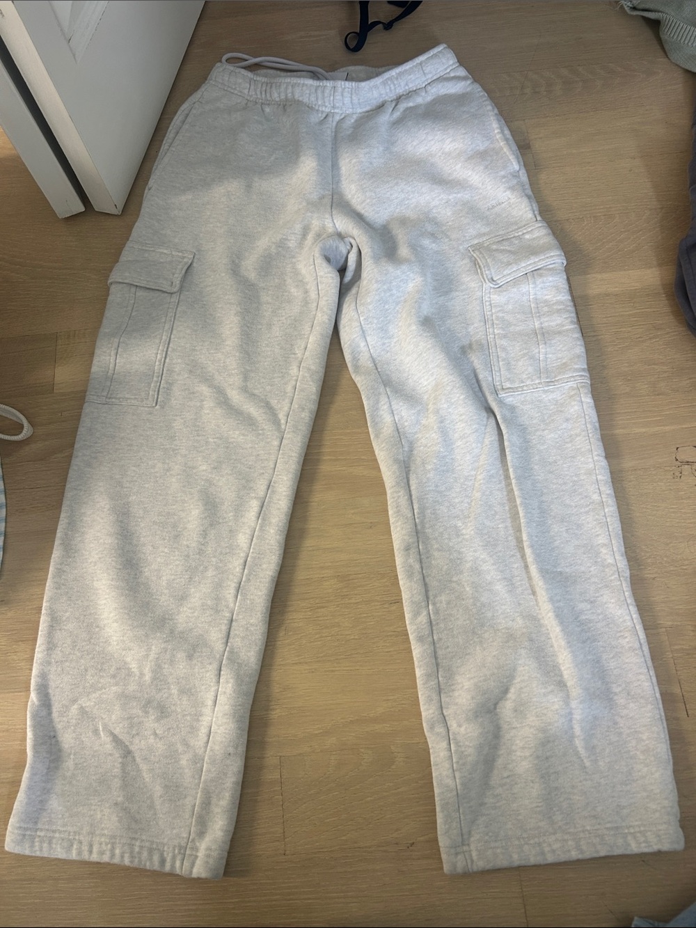 aritzia cargo sweat fleece heather grey size small